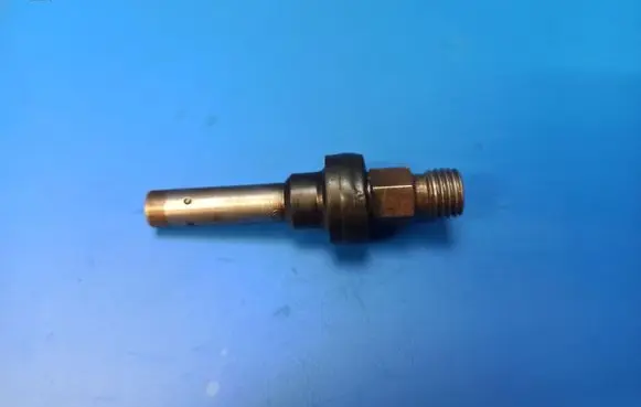 Mercedes-Benz S W126 Fuel injector 0437502010