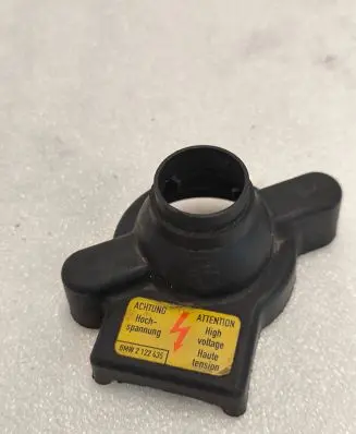 BMW 7 E38 Ignition amplifier control unit 1741279