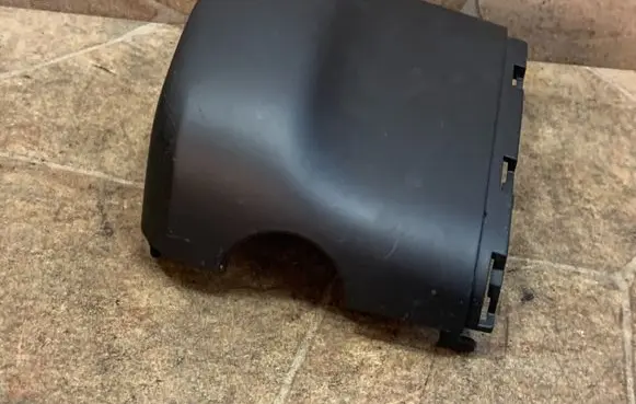 Steering wheel column trim
