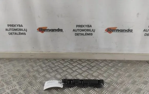 BMW 4 F36 Gran coupe Sill supporting ledge 51777294887