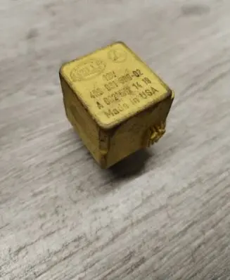 Peugeot 407 Other relay 4R0931680-02