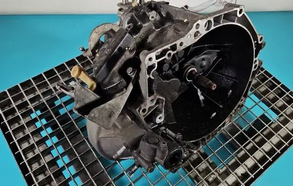 Peugeot 308 Manual 5 speed gearbox 20DP42 IMPRK1606526