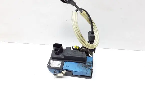 Volvo XC90 Front door lock