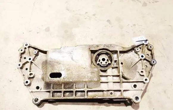 Volkswagen Golf V Front subframe