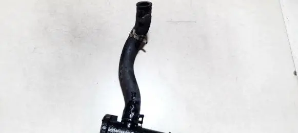 Honda CR-V Engine coolant pipe/hose