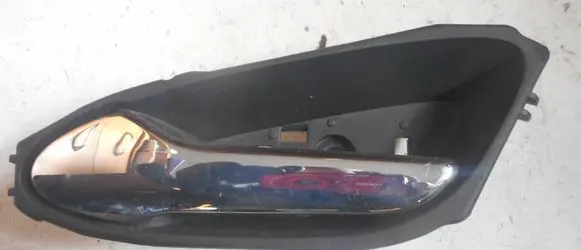 Opel Karl Front door interior handle 42359037 42359039