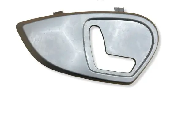 Mercedes-Benz ML W164 Front door seat control surround trim A6759