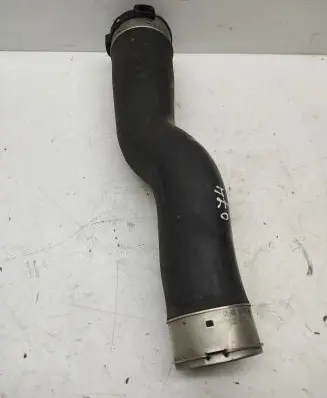BMW 5 F10 F11 Intercooler hose/pipe 521108A 031121504973860