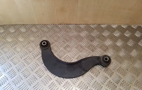 Ford Focus Rear control arm AV615500AB