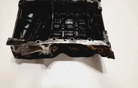 Renault Trafic II (X83) Oil sump 