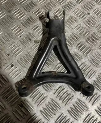 Audi A8 S8 D4 4H other engine part 4H0399260