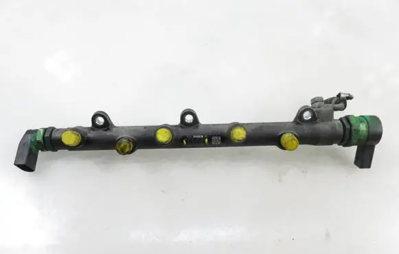 BMW 3 E90 E91 Fuel main line pipe 0281002481 0281002497 0445214030