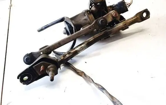 Toyota Aygo AB10 Front wiper linkage and motor