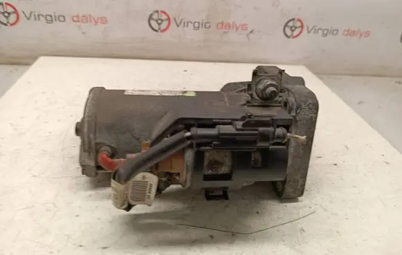 Renault Master II Starter motor D7r53