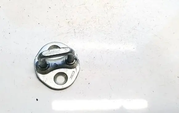 Mitsubishi Outlander Rear door lock loop/hook striker 