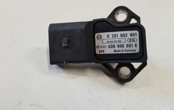 Volkswagen PASSAT B5.5 Air pressure sensor 0281002401 038906051C