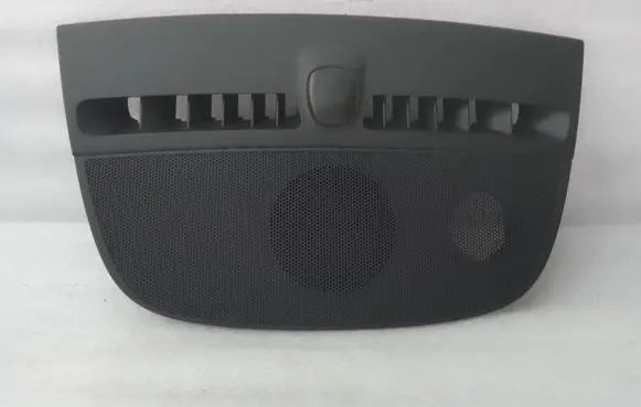 Radio/GPS head unit trim