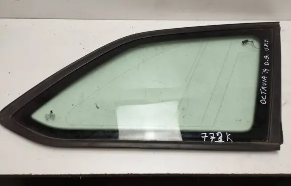 Skoda Octavia Mk3 (5E) Rear side window 5E9845298