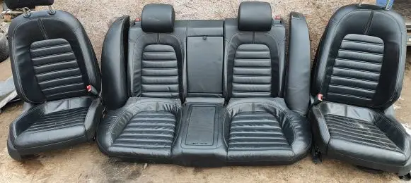 Seat set