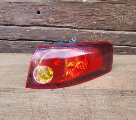 Fiat Croma Rear/tail lights 27492201