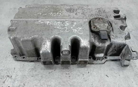 Volkswagen Golf V Oil sump 03G103603