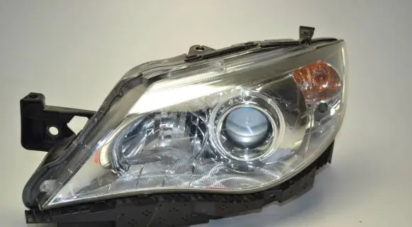 Subaru Impreza III Headlight/headlamp 13374