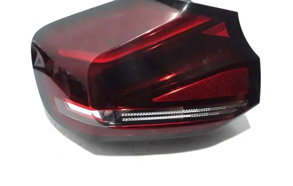 Citroen C4 III e-C4 Rear/tail lights 9831100280
