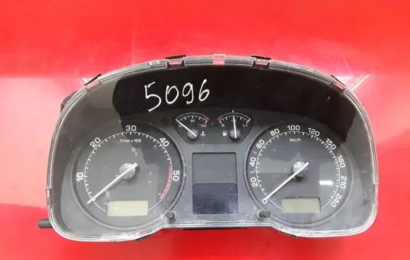 Skoda Octavia Mk1 (1U) Speedometer (instrument cluster) 1U0920821J 110080147