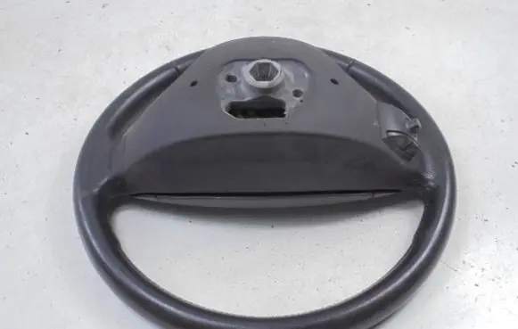 Volvo V50 Steering wheel 30680260