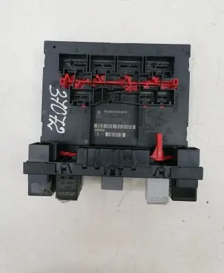 Volkswagen PASSAT B6 Comfort/convenience module 3C0937049J
