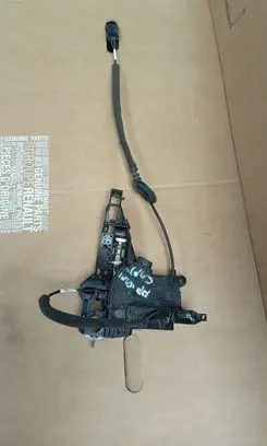 Renault Captur Front door lock 805022764R