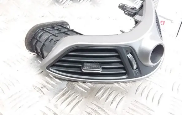 Hyundai ix35 Dash center air vent grill 974202S000