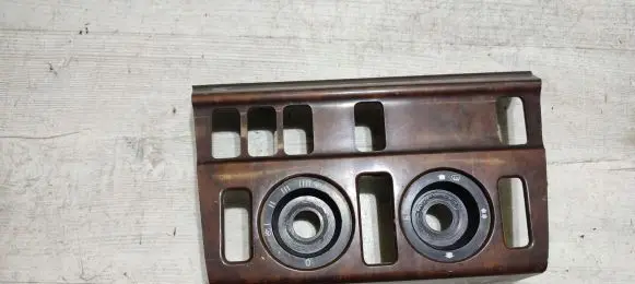Mercedes-Benz E W124 Climate control/heater control trim 