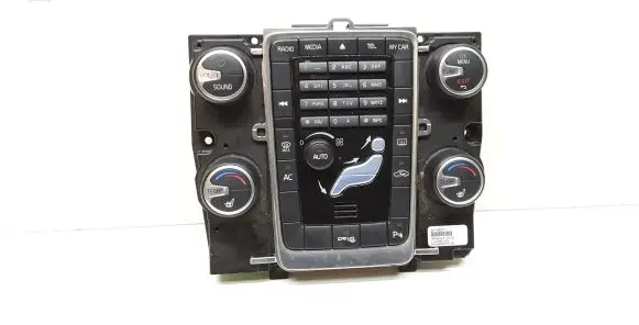 Volvo V70 Climate control unit 30795271