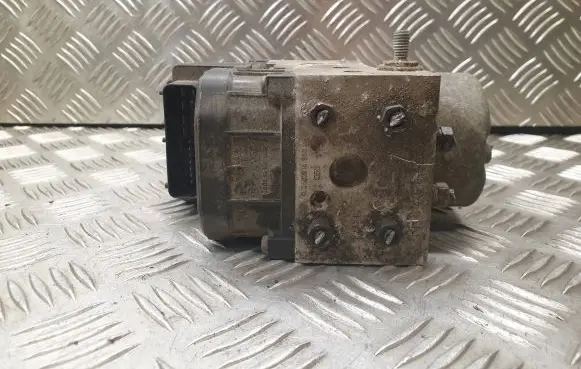 Toyota Corolla E120 E130 ABS Pump 4451002250
