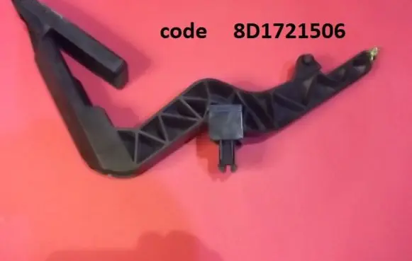 Audi A6 S6 C5 4B Accelerator throttle pedal 8D1721506