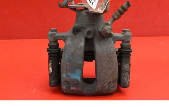 Opel Insignia A Rear brake caliper