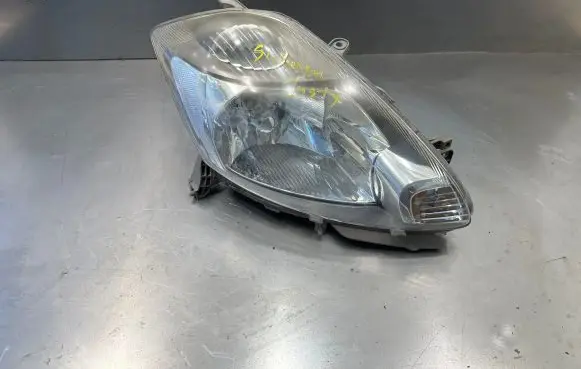 Subaru Justy Headlight/headlamp
