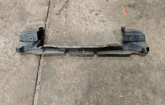 Land Rover Range Rover L322 Radiator trim PDB500470