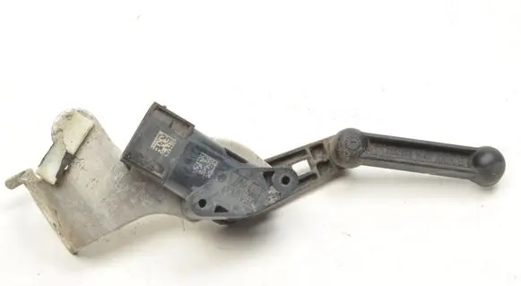 BMW 8 G16 Headlight/headlamp level sensor 6895466