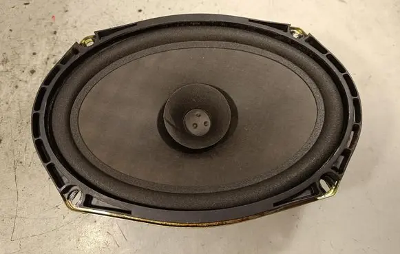 Nissan Navara D40 Front door speaker 28157EB300