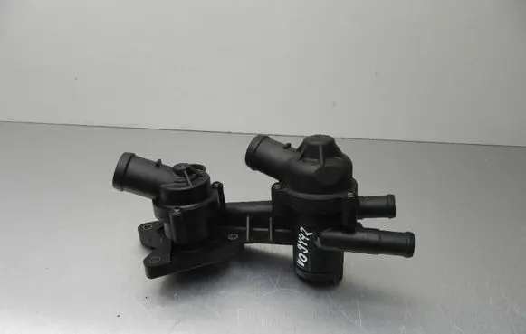 Volkswagen Golf V Thermostat housing 03C121121C VD9442