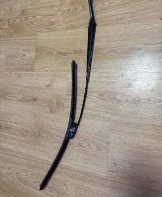 Opel Zafira A Front wiper blade arm GM90582558 90582558