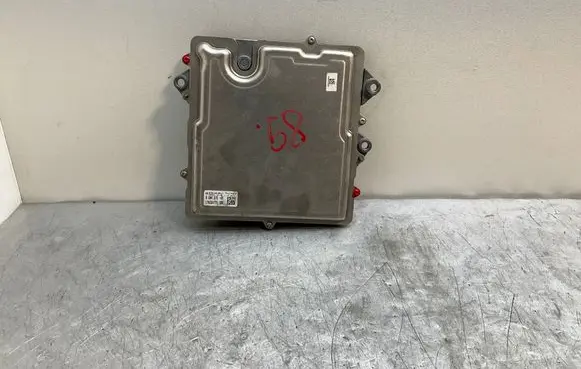 BMW 3 F30 F35 F31 Engine control unit/module 8604275 0261018985 170264773D