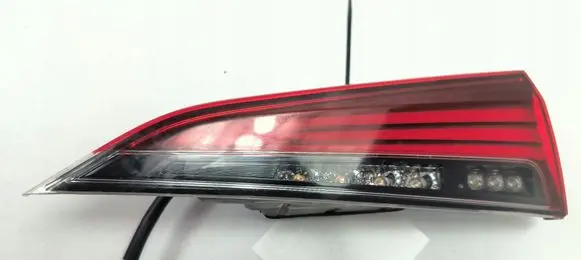 Lexus ES VII XZ10 Rear/tail lights 