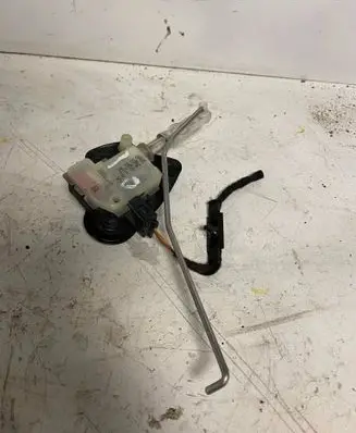 Audi A2 Tailgate lock latch 8E5962115B