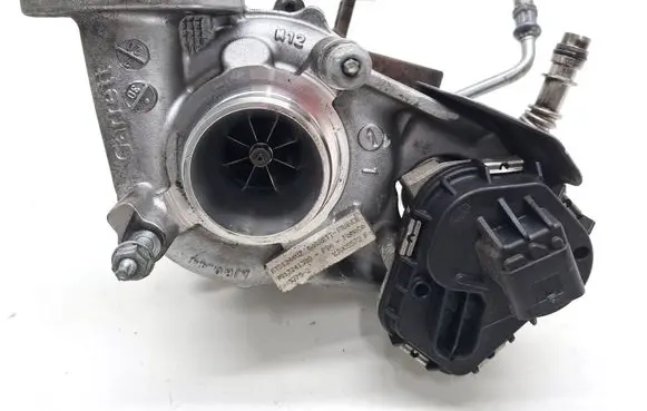 Ford Focus Turbo 9813241380