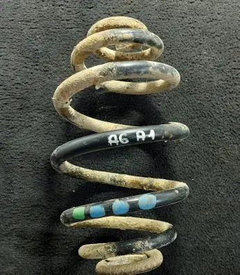 Audi A6 S6 C5 4B Rear coil spring
