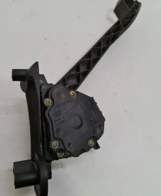 Volvo S80 Accelerator throttle pedal 3524405 9173131