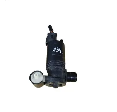 Volvo XC60 Windscreen/windshield washer pump